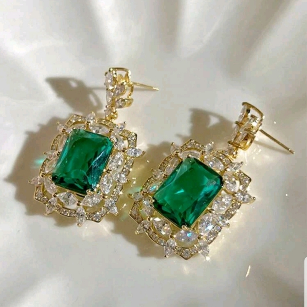 Green Cubic Zirconia & Rhinestone Decor Drop Earrings
